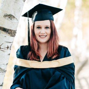 Meet your Posher, Savannah